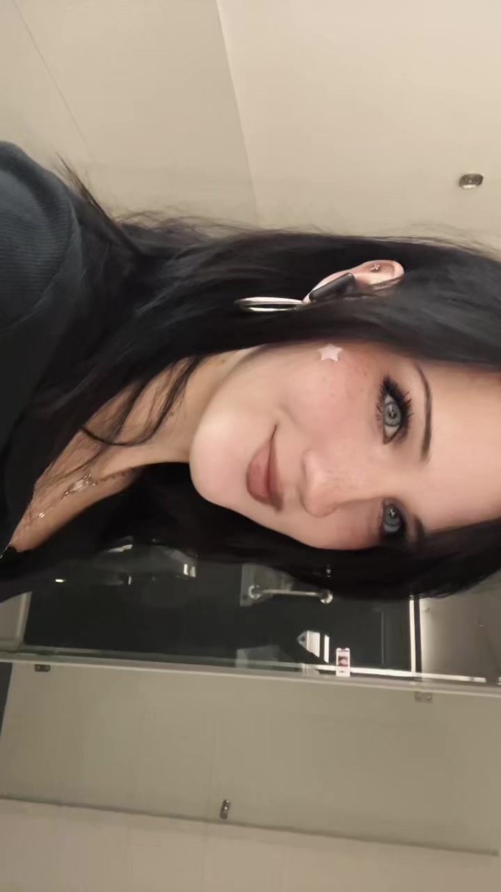 @٠𝓛𝓲𝓼𝓼𝓪❦