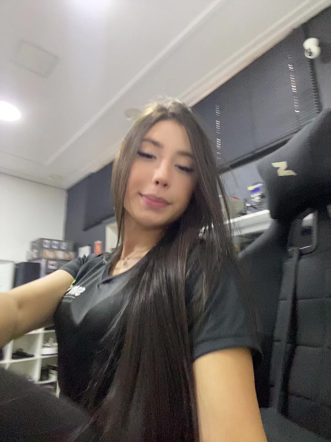 @kauany nishioka