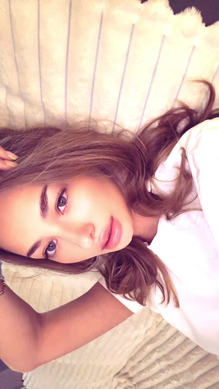 @evelimurr