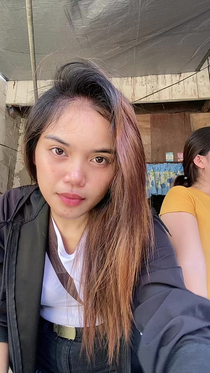 @EM EM🥀