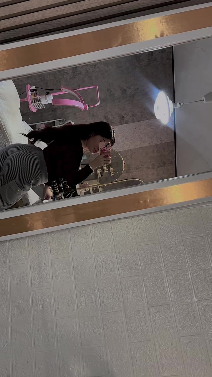 @NIRVANA🧸