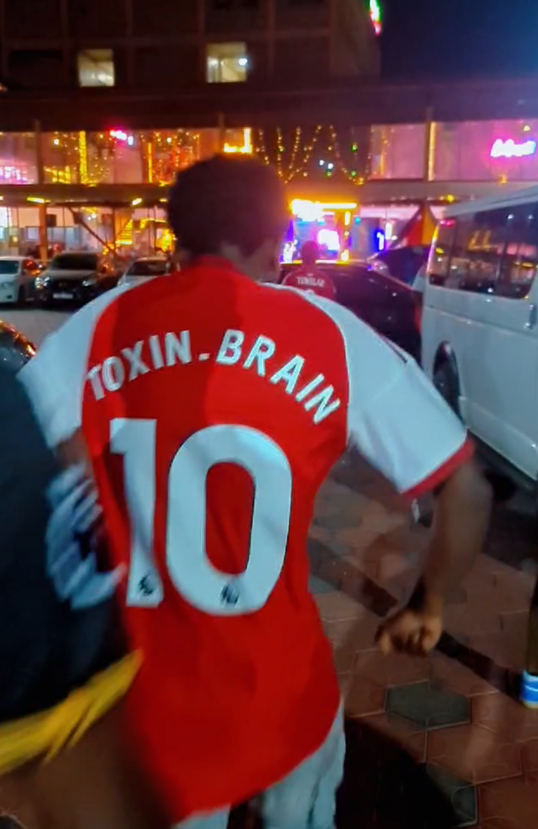 @toxin_brain