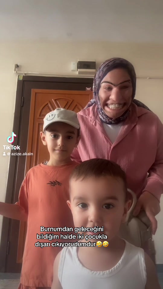 @Azizeakalın
