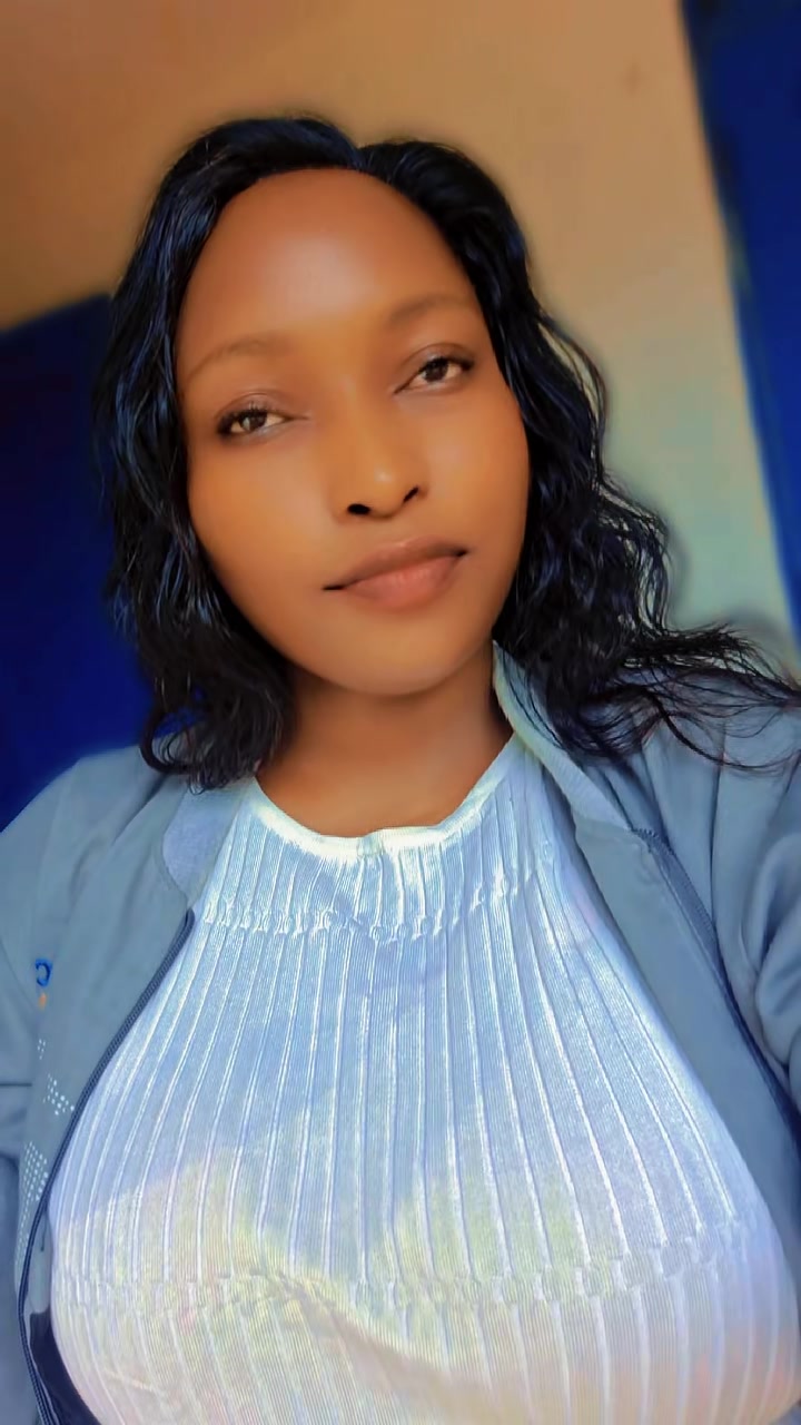 @lilian kawira