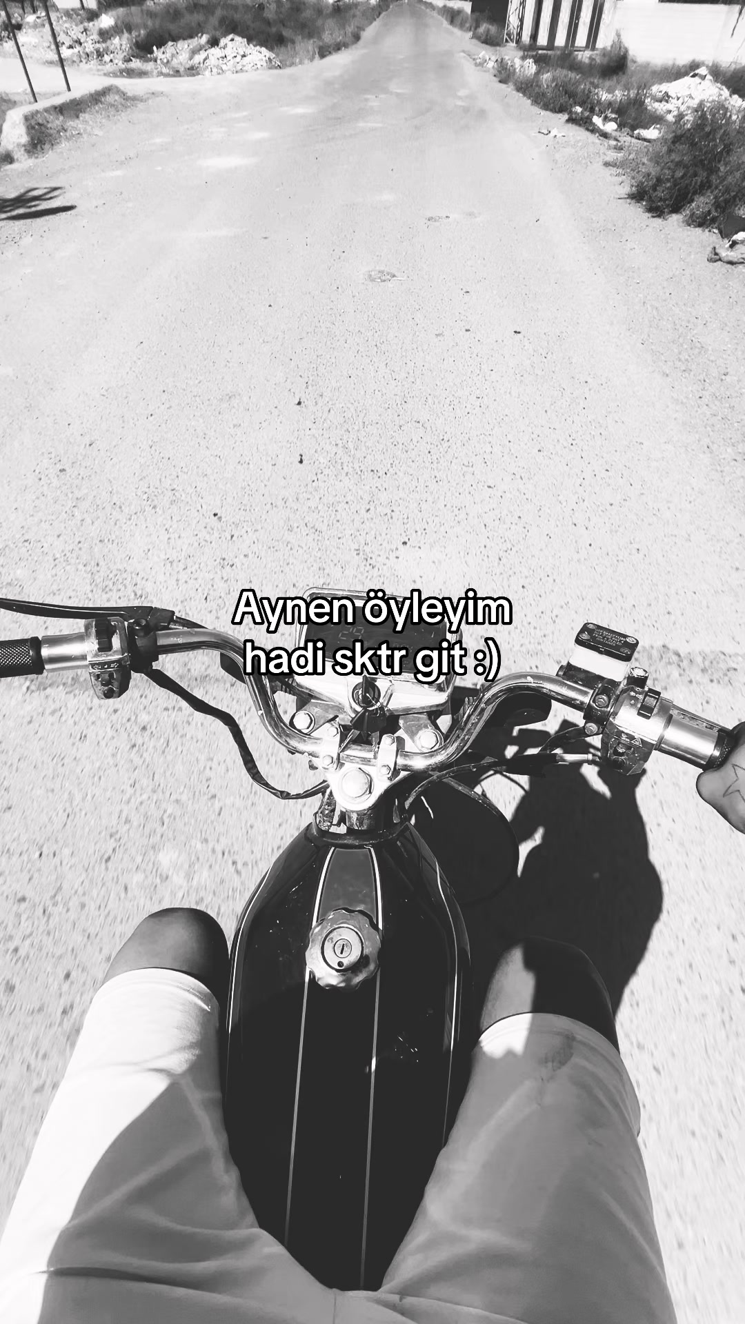 @𝑬ᥫ᭡.