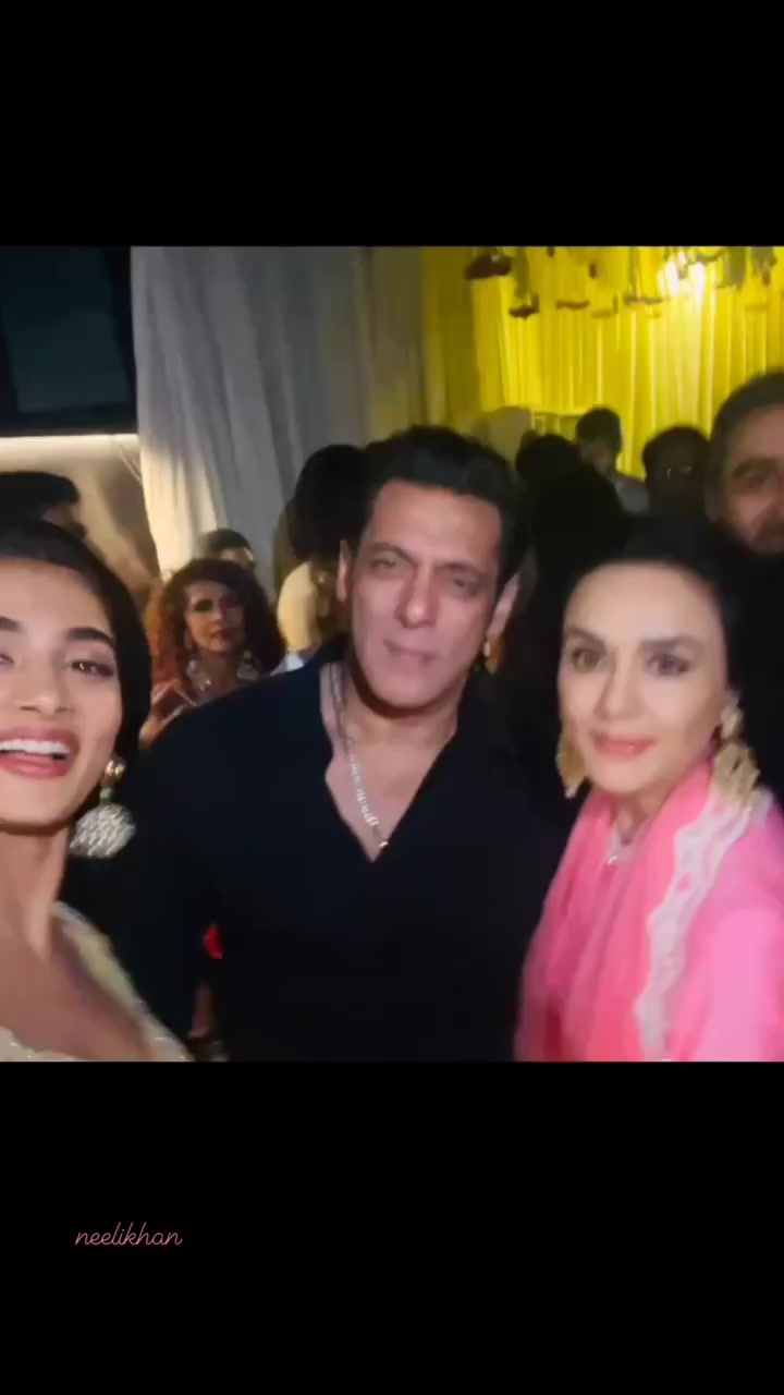 @neelikhan