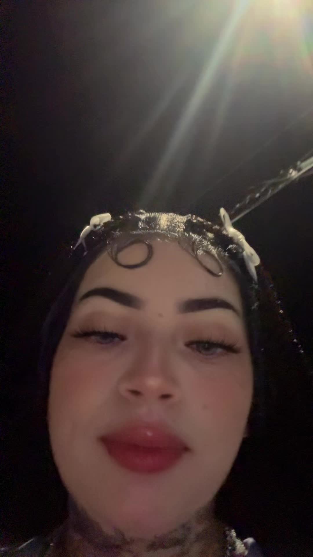 @karely