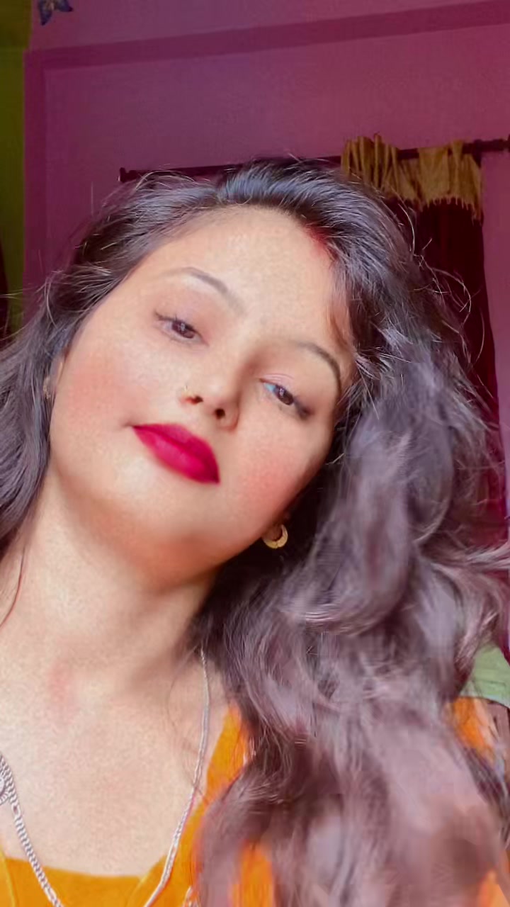 @👑Nesa Yadav❣️🦋