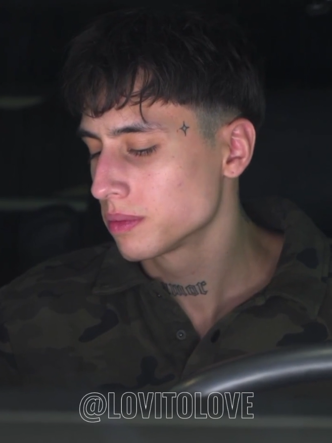 @𝗟𝗼𝘃𝗶𝘁𝗼