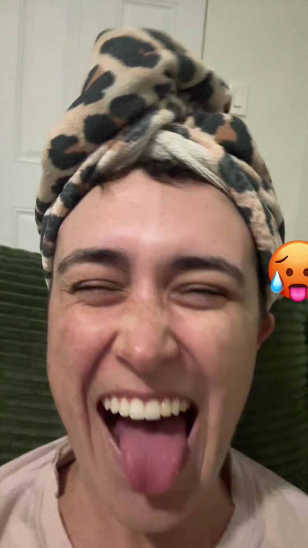 @e.j.