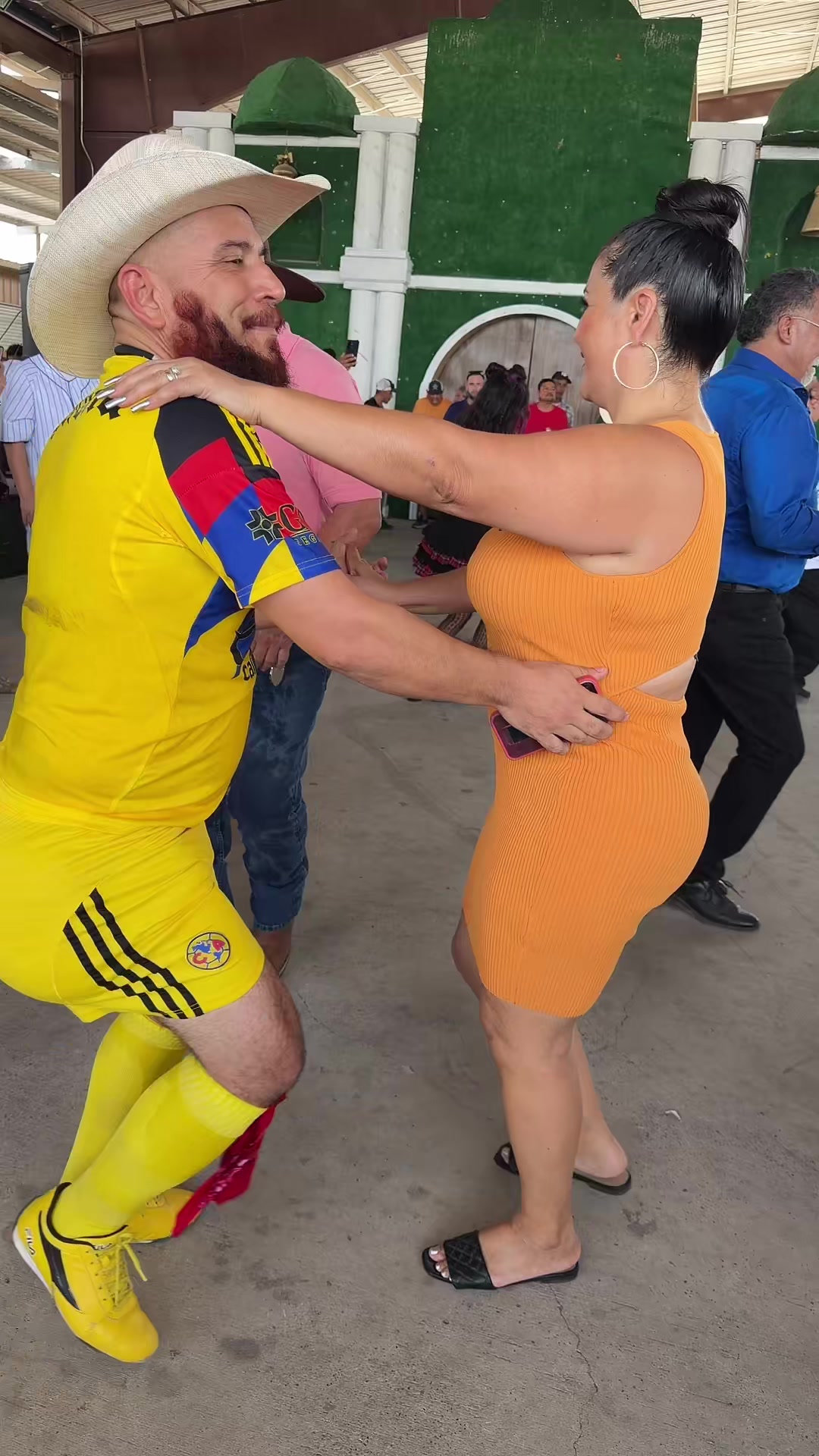 @Pérez nena
