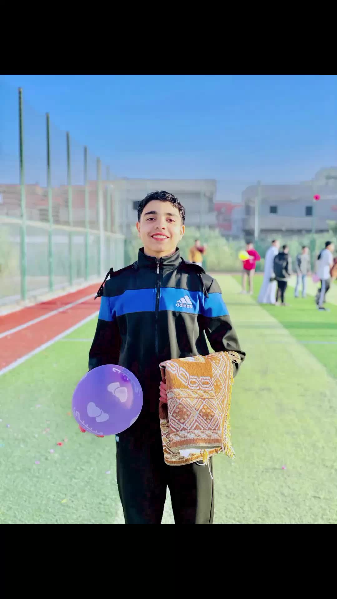 @تونى