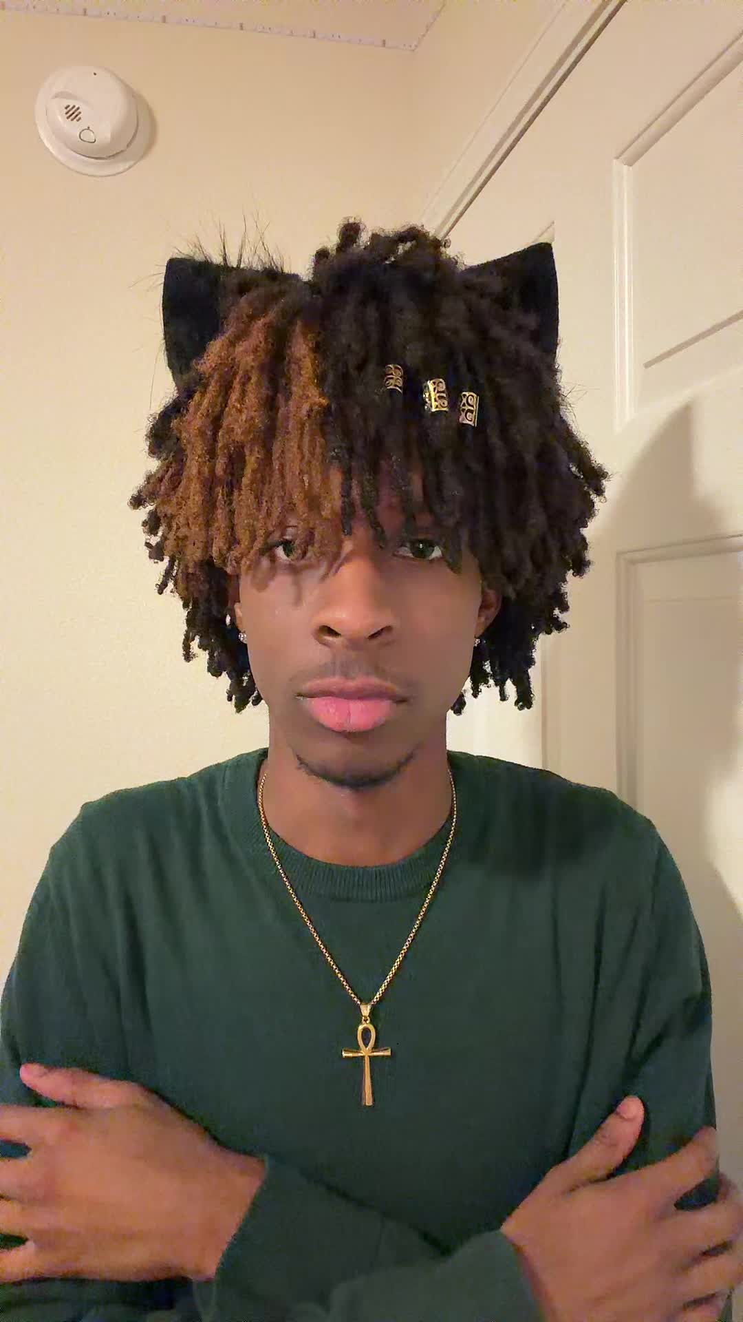 @Itspeanvt