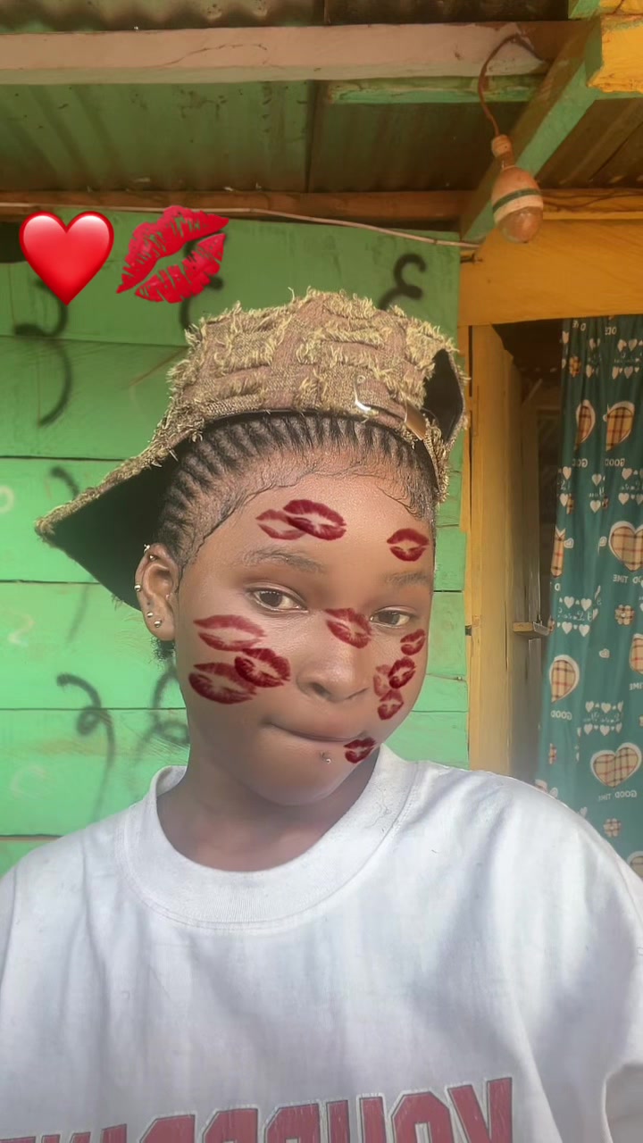 @Amina aminaxbgxvdAmi