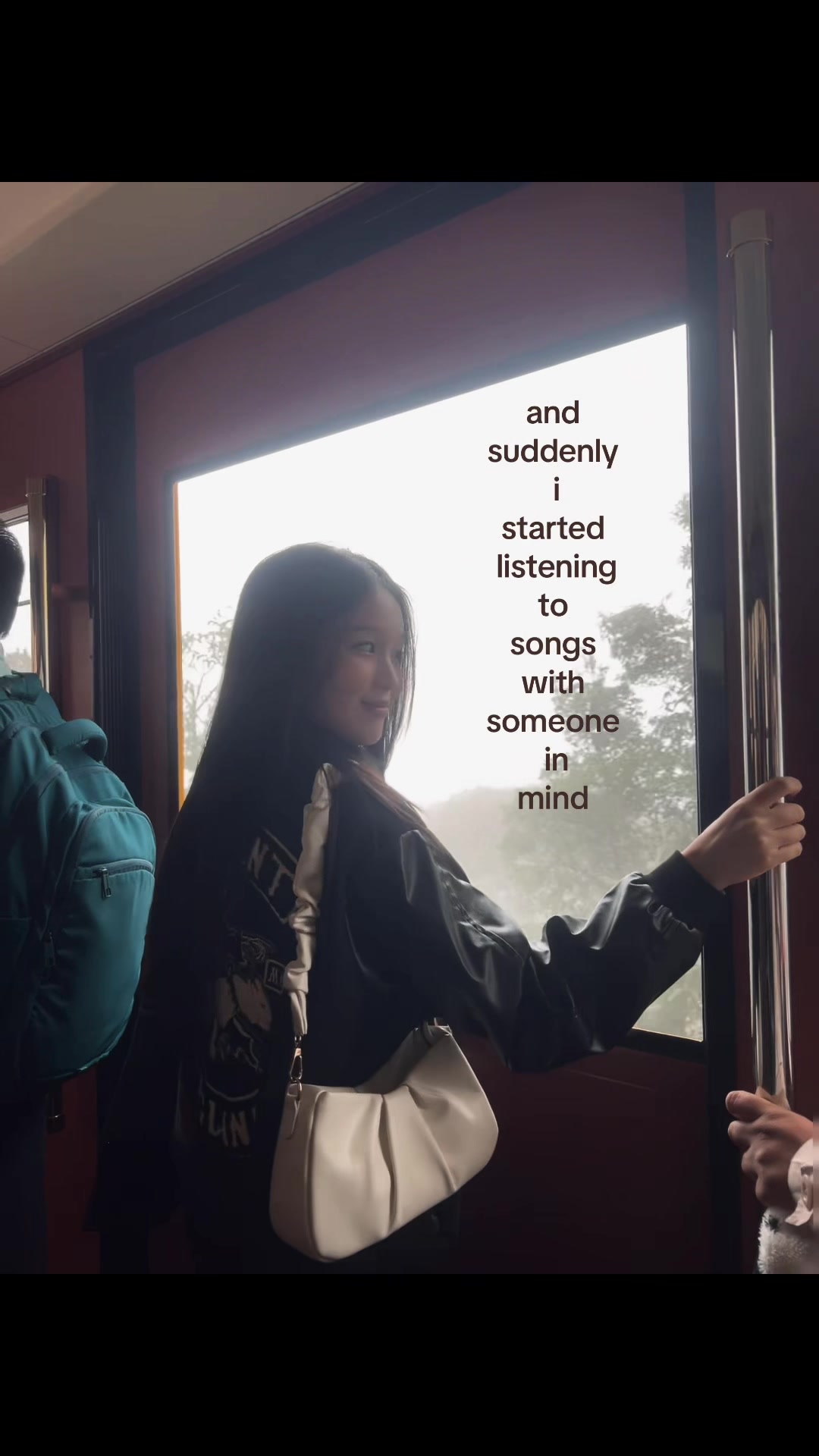 @clarizz ∘ ∘ ∘ ( &deg;ヮ&deg; ) ?