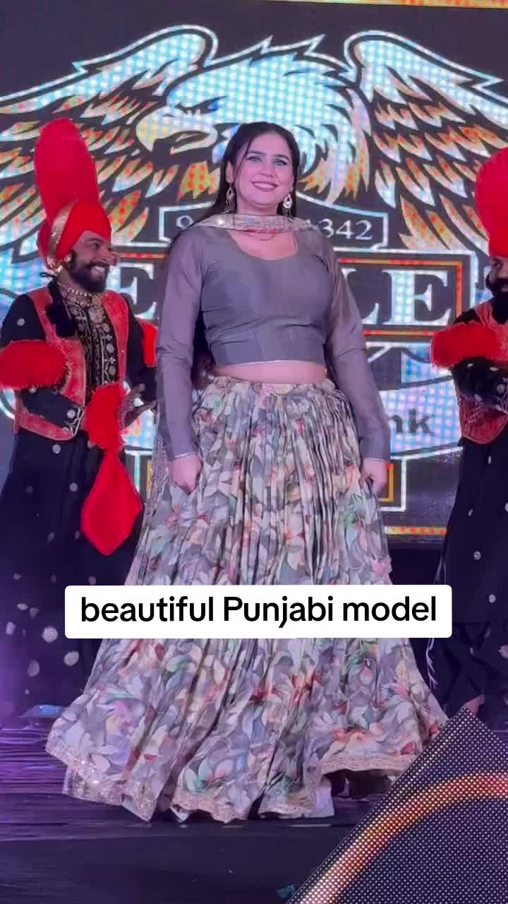 @Aj_Malika011