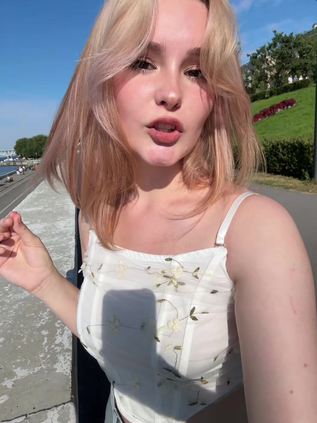 @anzise ⁷