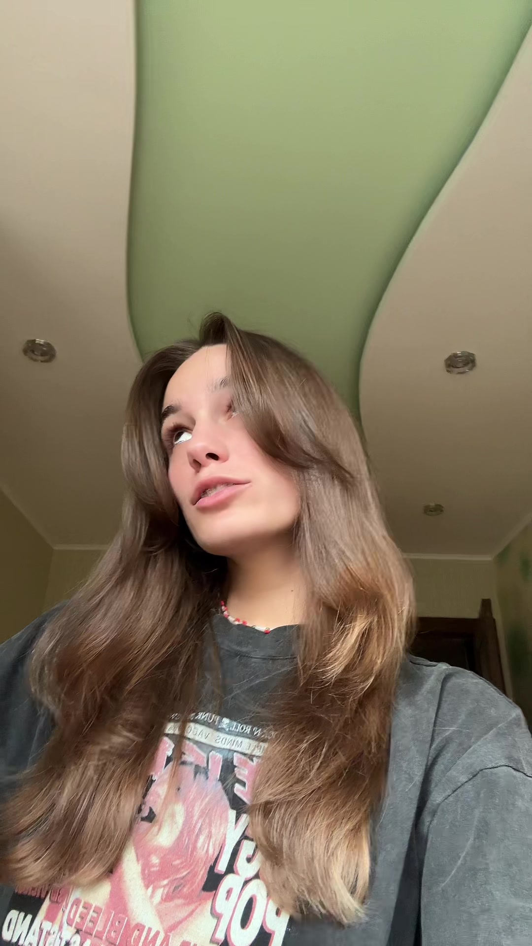 @энни
