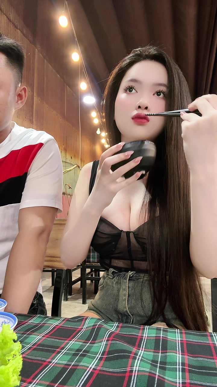 @Ngọc Tuyết
