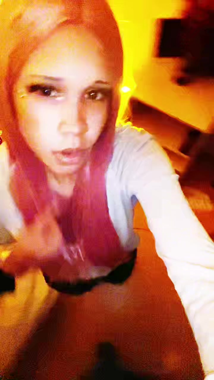 @Alena𒉭
