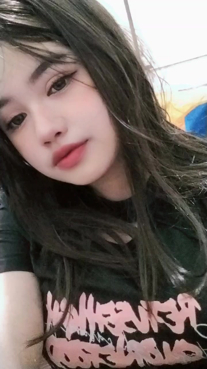 @🦨