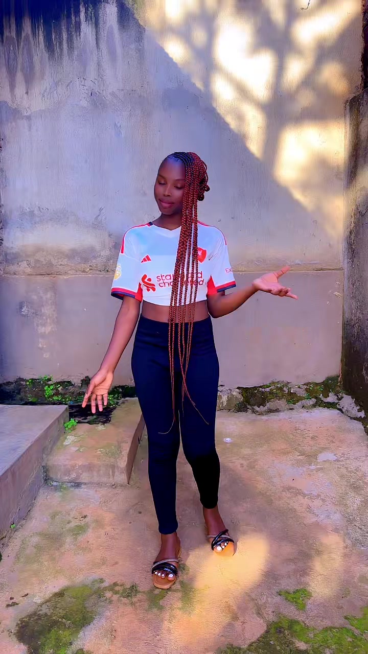 @Shani kayz🌹