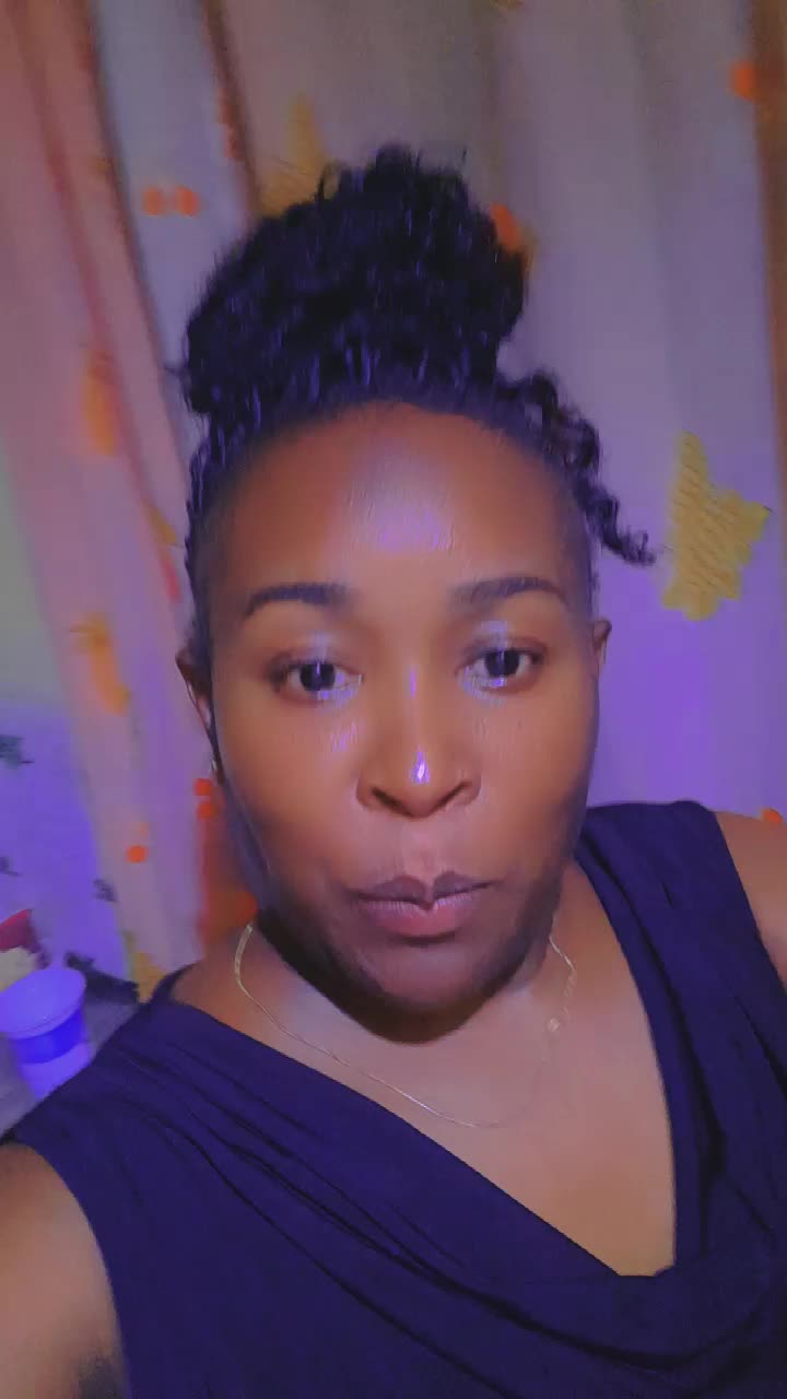 @elizachege