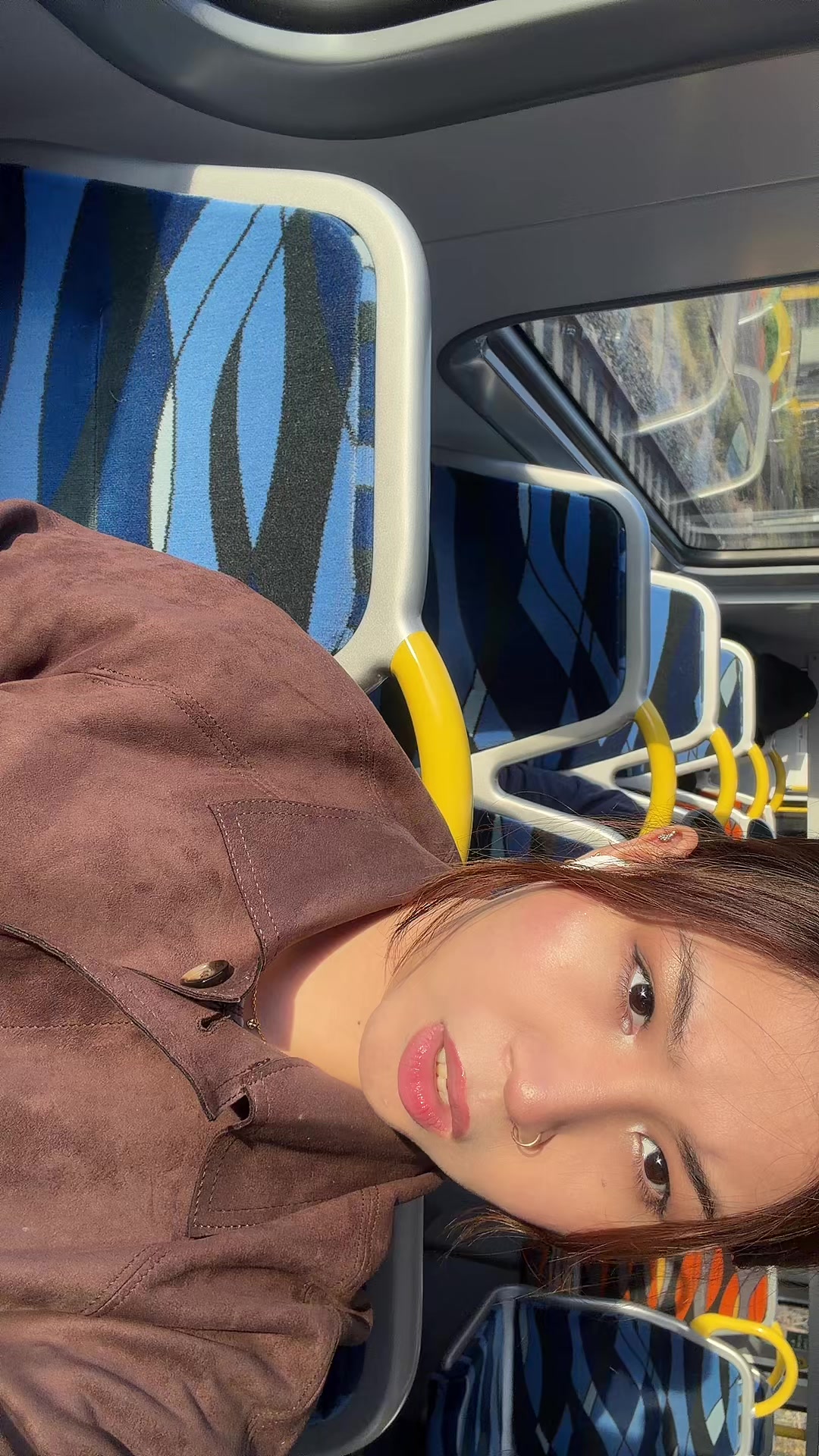 @reveloria