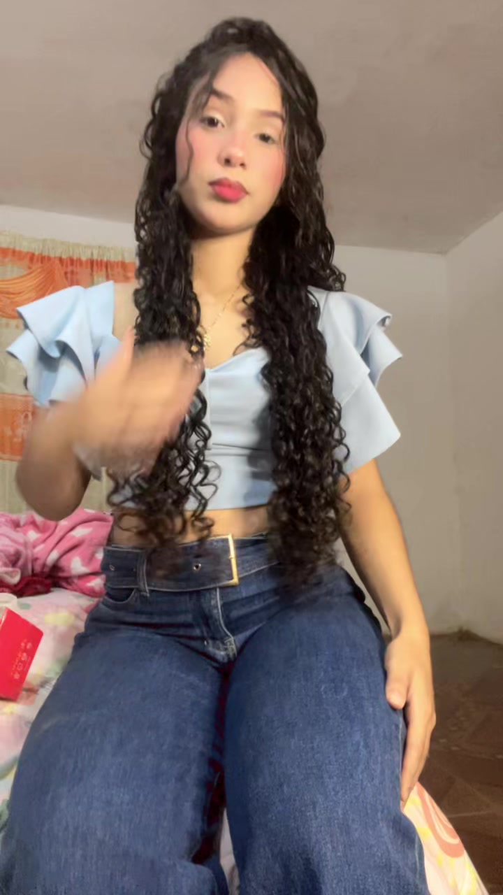 @ORIANA ISABELLA 🌼