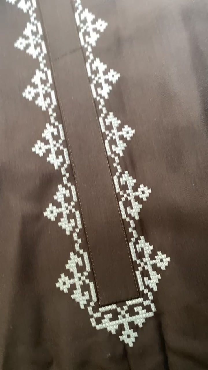 @&Eacute;toile Broderie