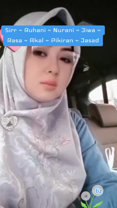 @Liztya_Liz 010