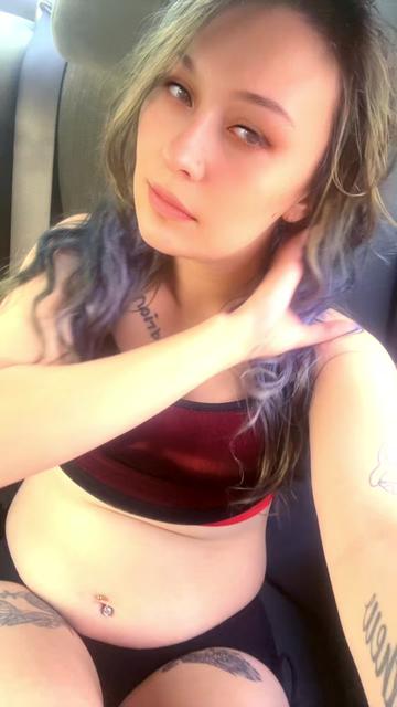 @Missyloko😘😜🤤