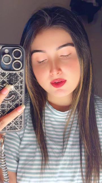 @زارا علي خان💞
