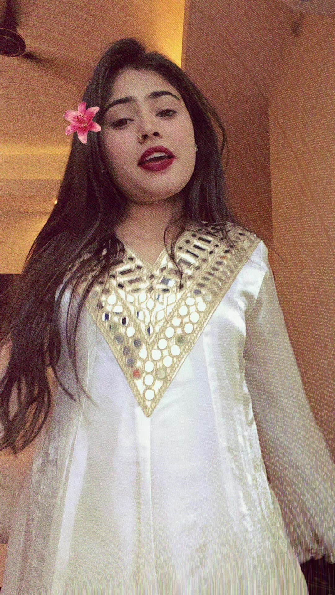 @Jyotibhatt (🌹🌹)