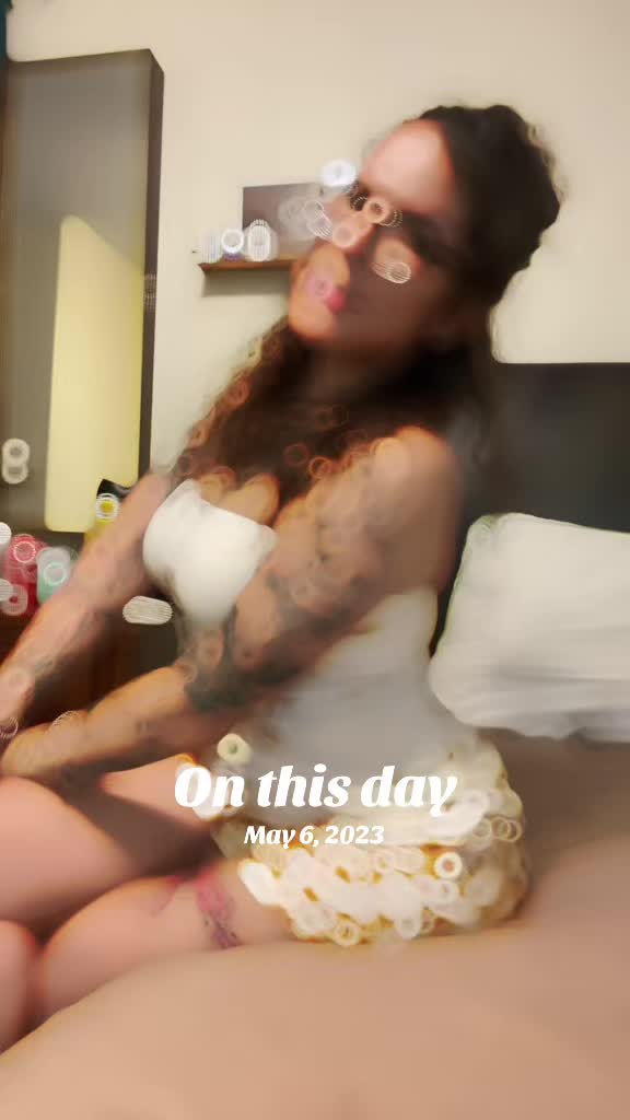 @MonaKombat