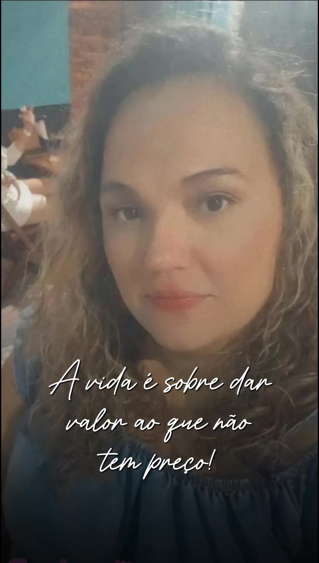 @CelinaMenezes