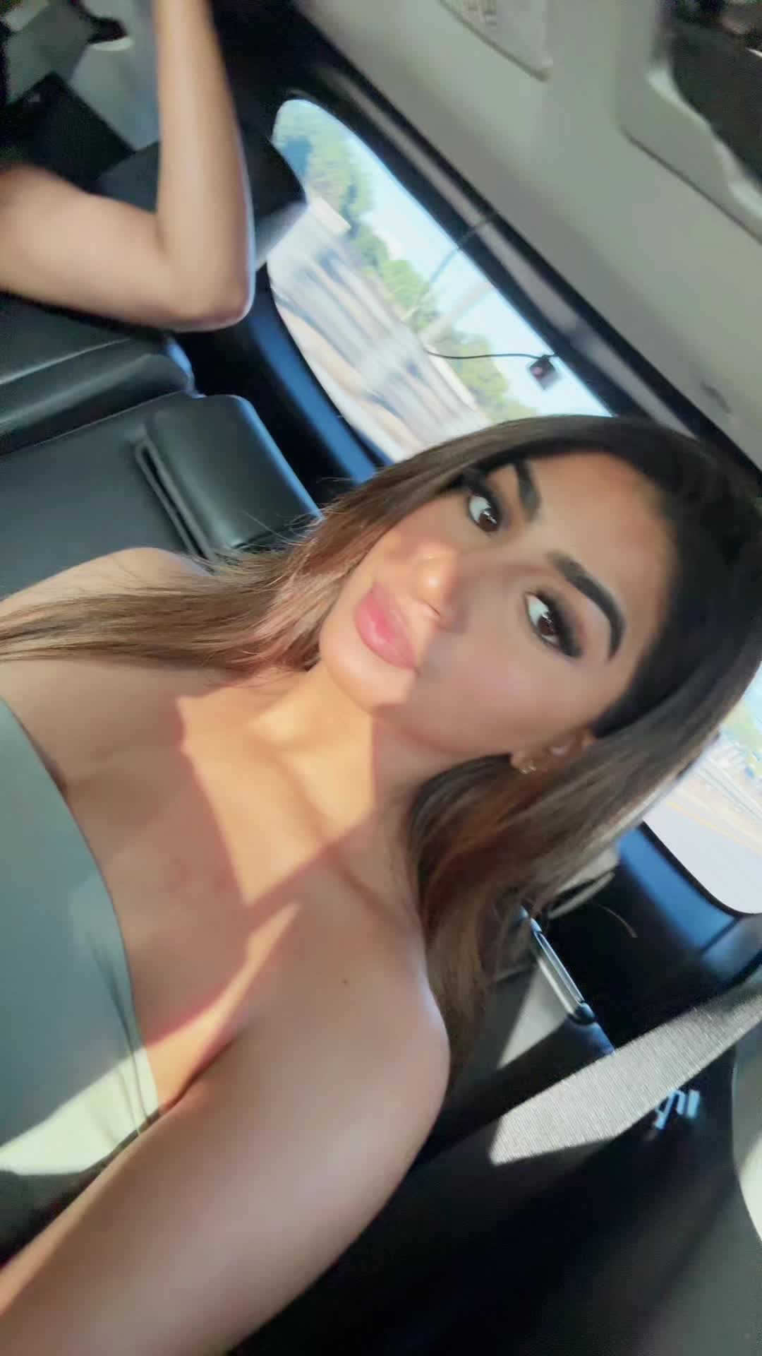 @aksh
