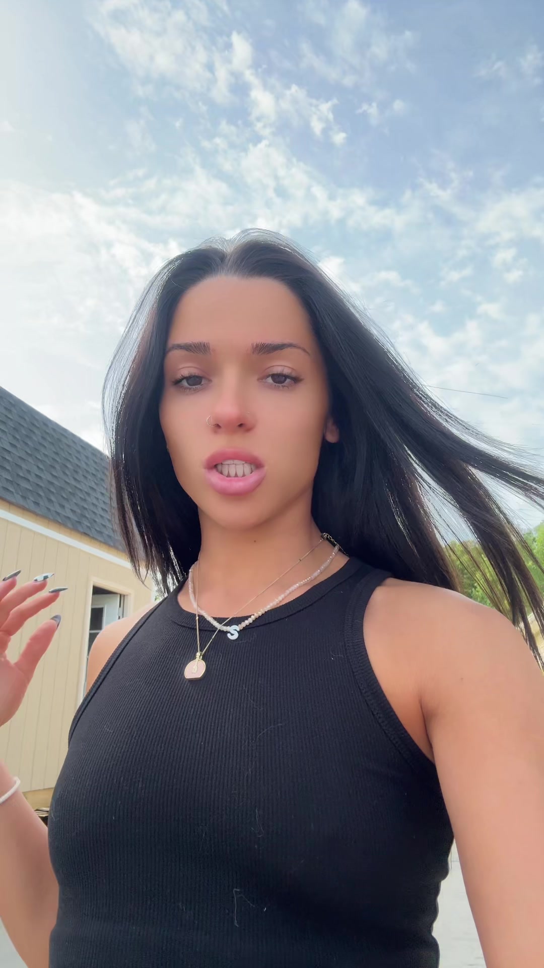 @Aly 🖤