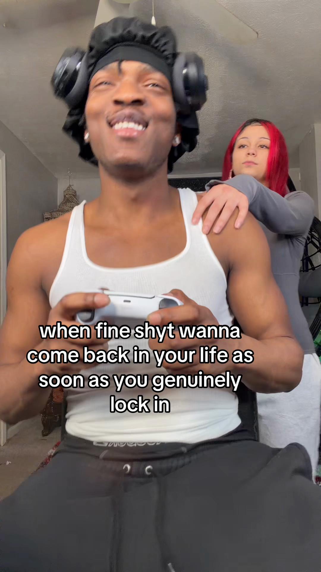 @méèzy🫠