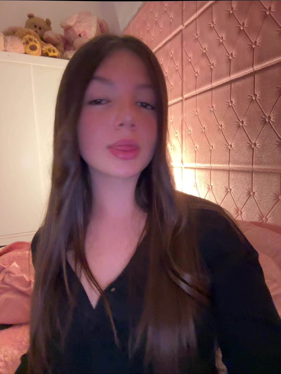 @𝐽𝑢𝑙𝑖𝑒𝑡ℎ𝑎