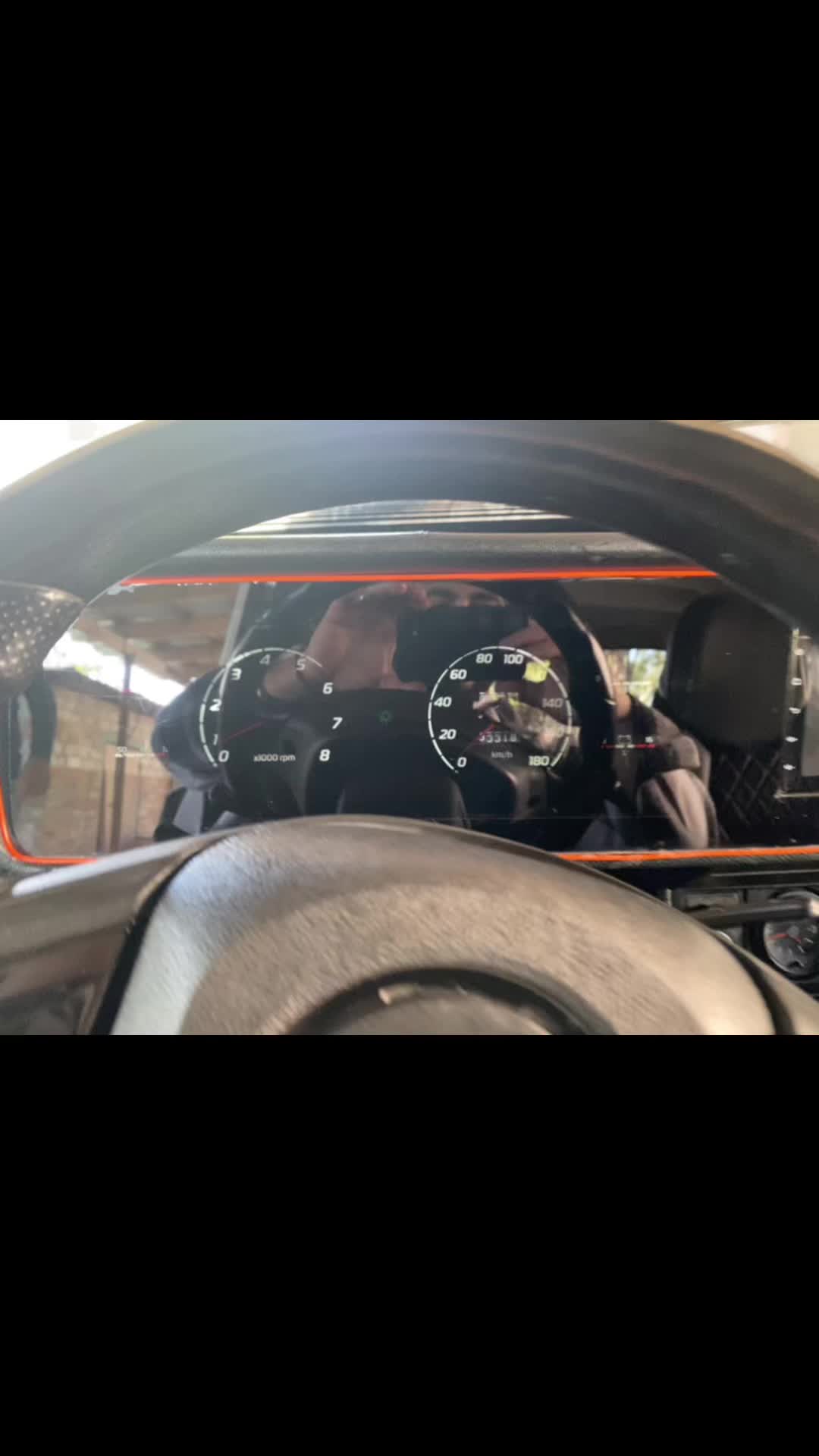 @Mika.🦅