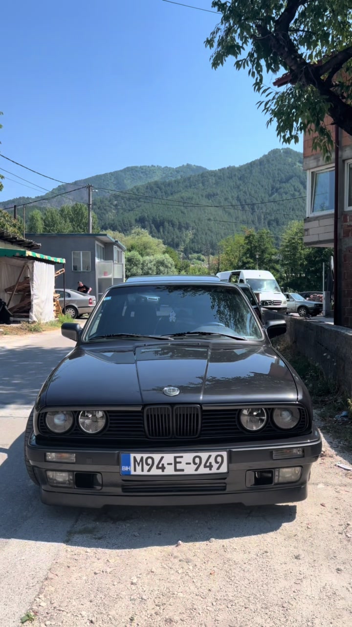 @Carspotter Adian