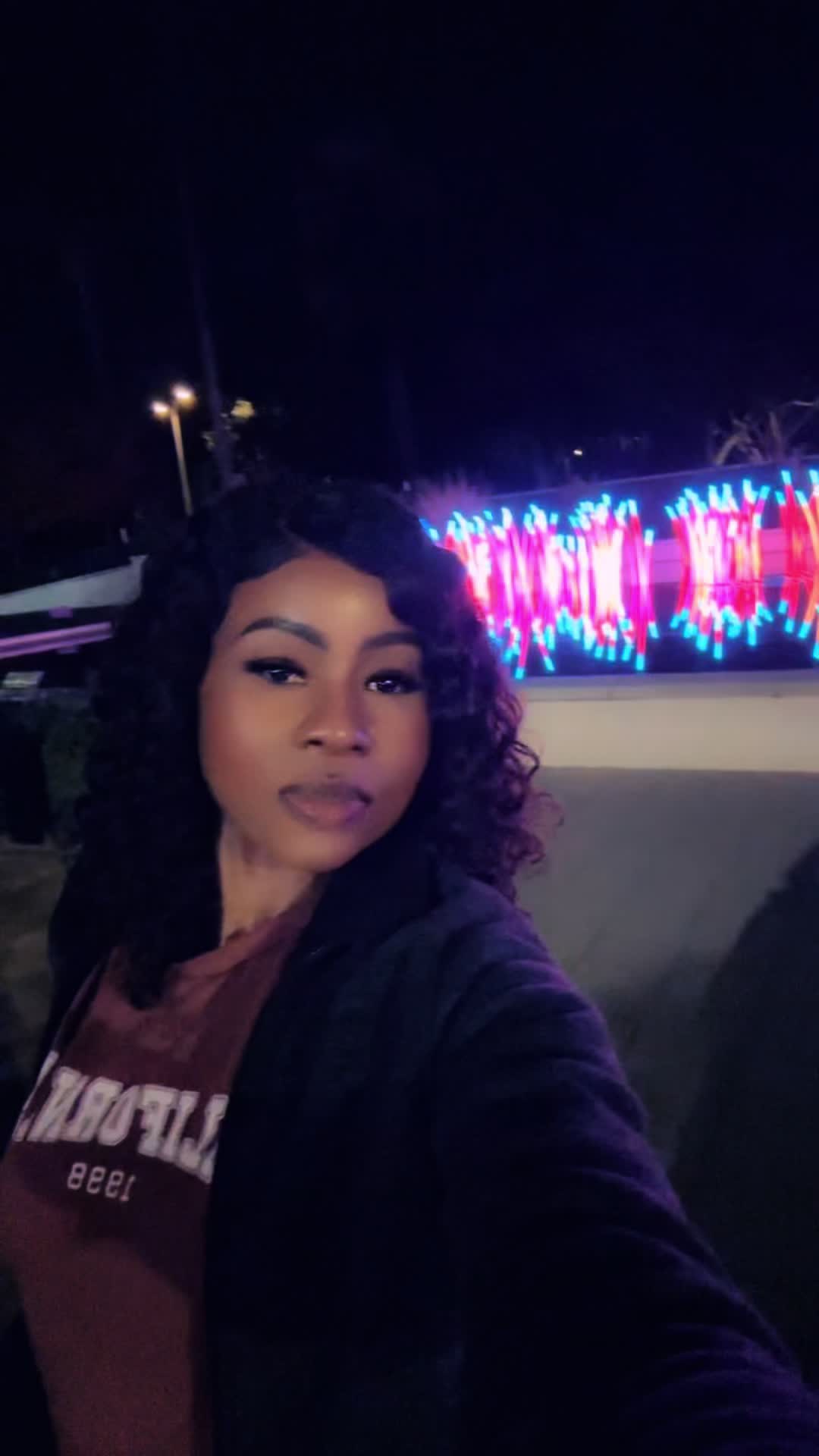 @Phiezz