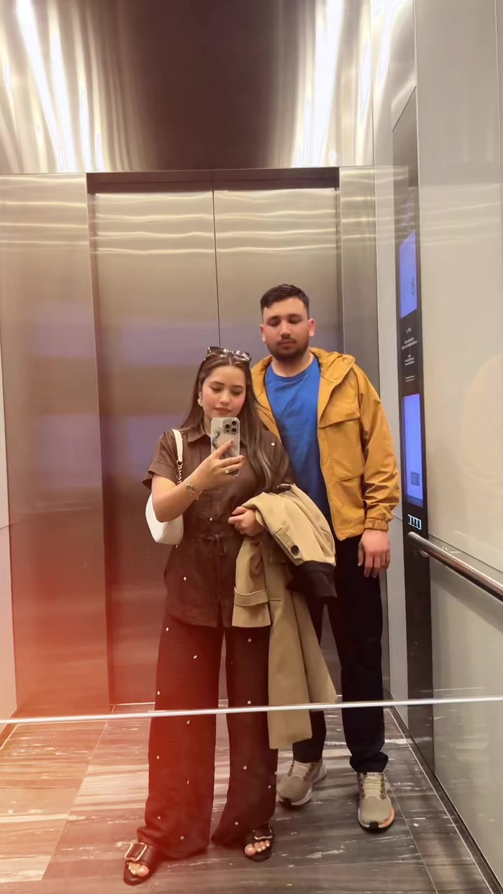 @Sabina Budhathoki🧿🖤