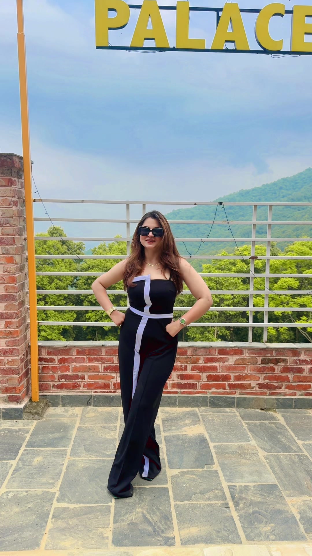 @🦋Saya Bhandari🦋