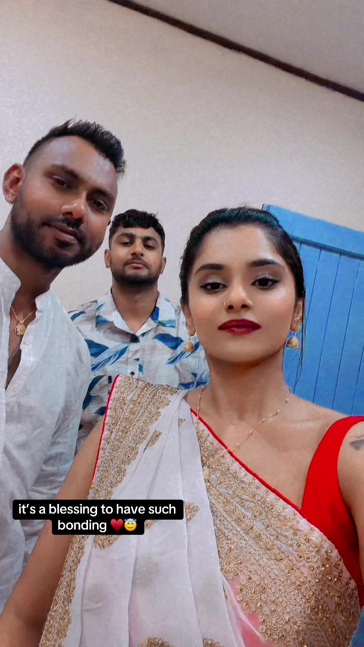 @fjnkuri 🧑&zwj;🧑&zwj;🧒&zwj;🧒🐾❤️