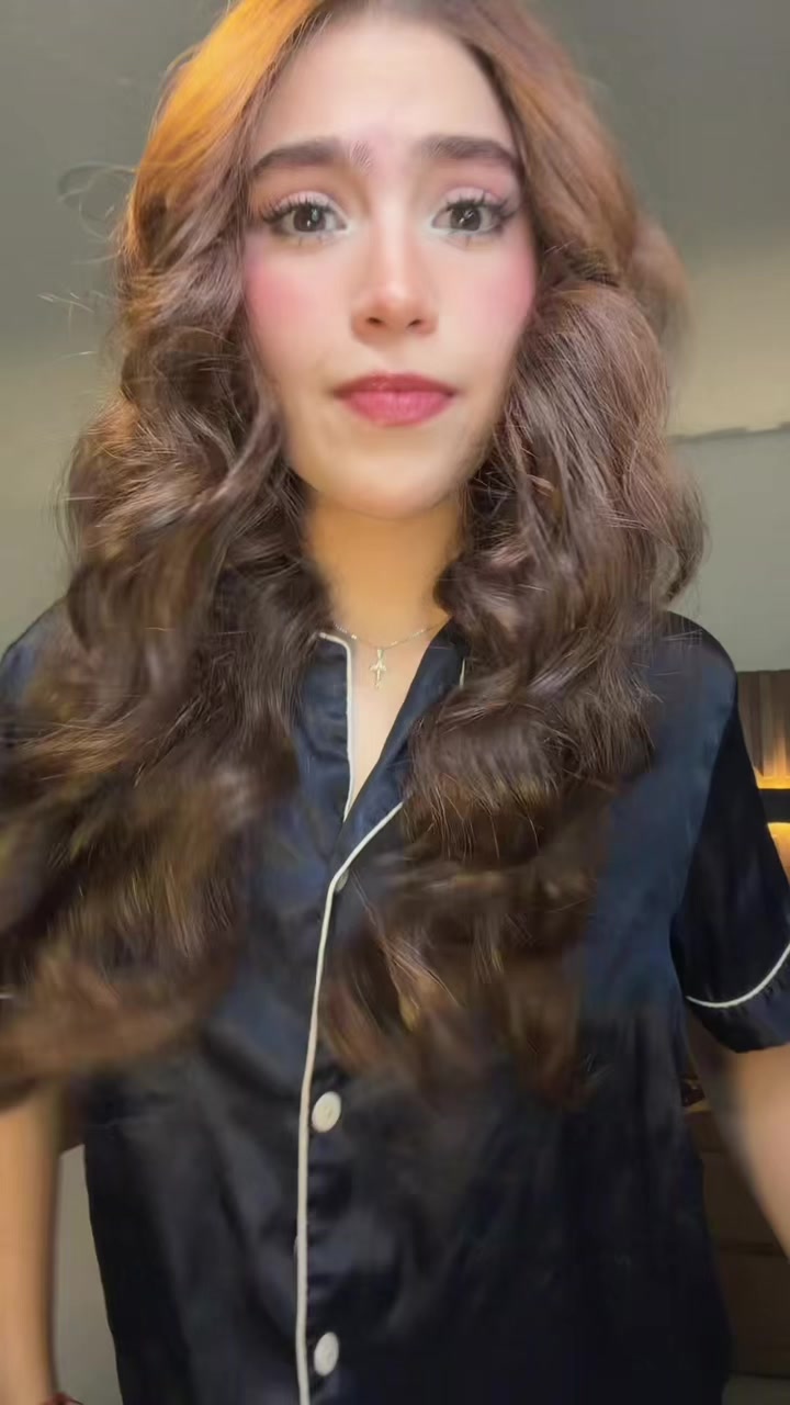 @Zaira