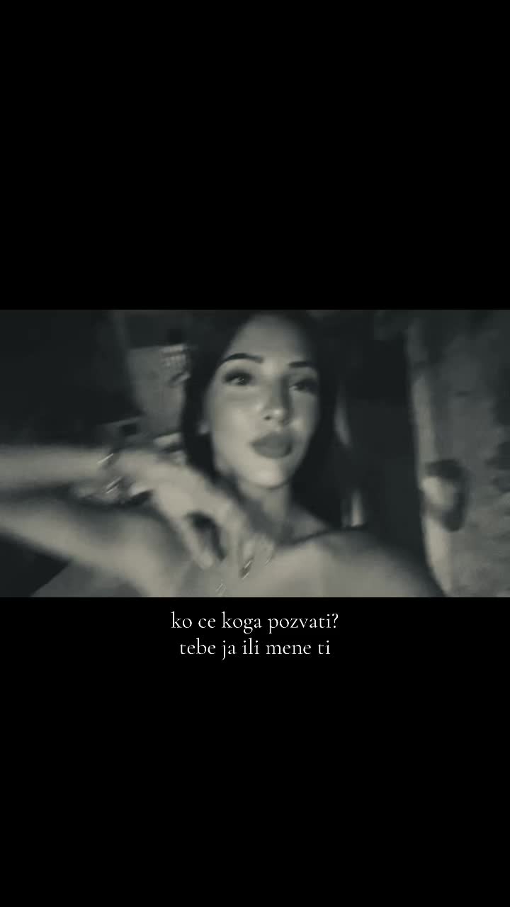 @миа
