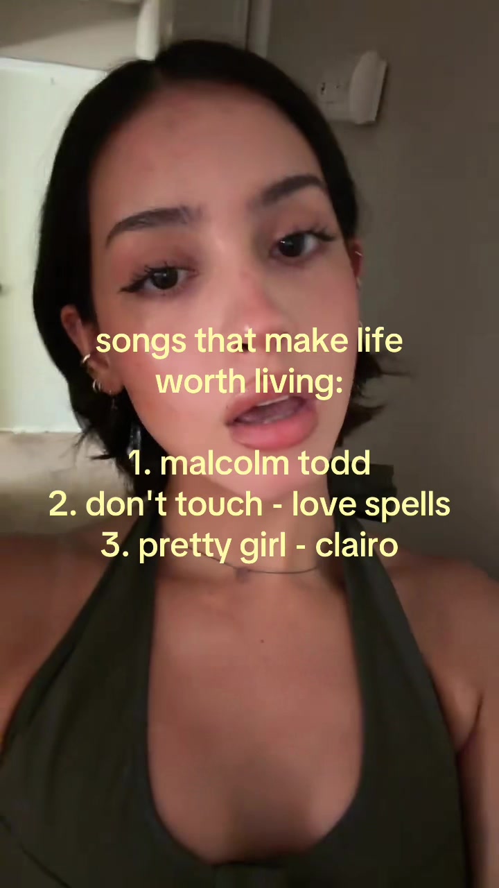 @postinternetfamee