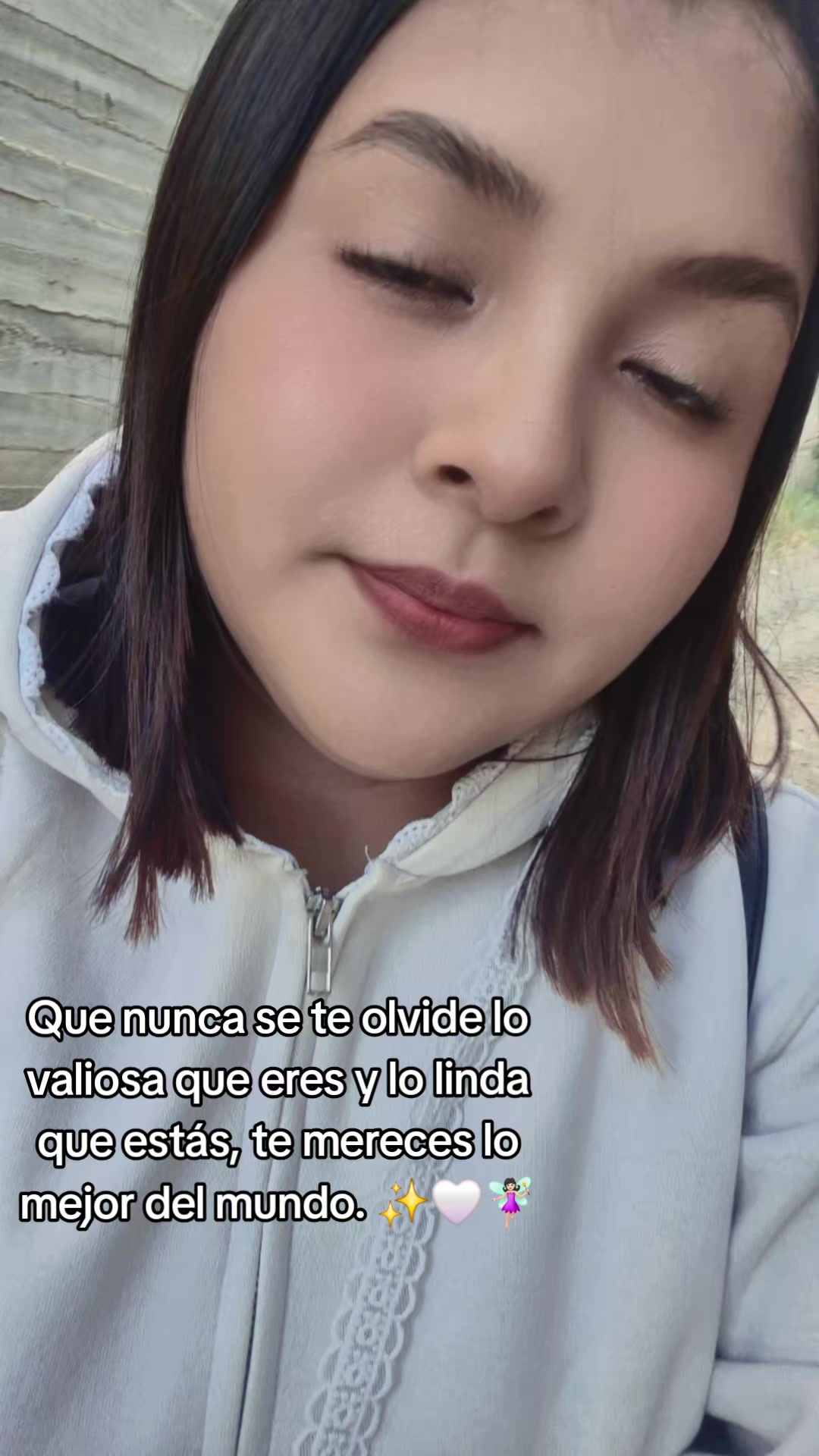 @LESLI TOLENTINO